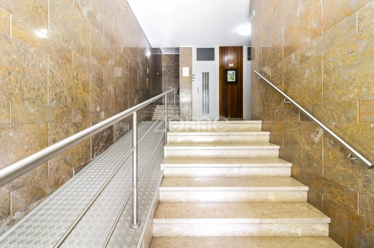 Apartamento T4 para Venda em Matosinhos e Leça da Palmeira Foto 3