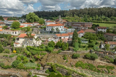 Moradia T3 para Venda em Landim