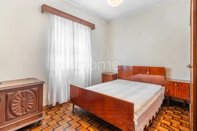 Moradia T3 para Venda em Landim