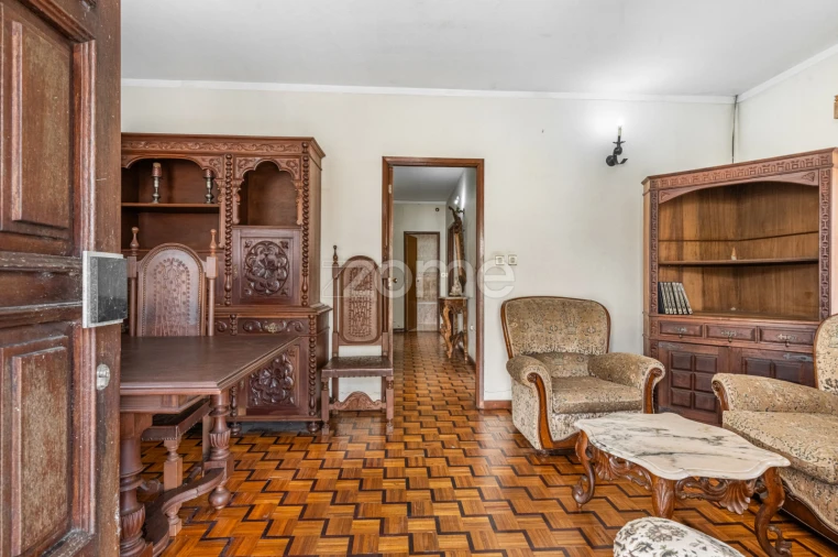 Moradia T3 para Venda em Landim Foto 10