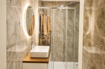 Apartamento T1 para Arrendamento em Pedrouços