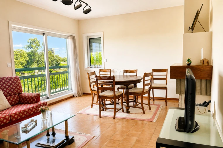 Apartamento T1 para Arrendamento em Pedrouços Foto 3
