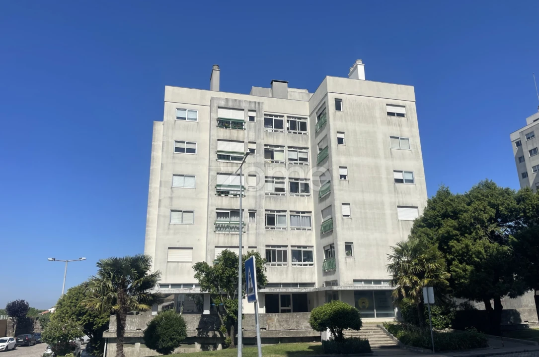 Apartamento T1 para Arrendamento em Pedrouços Foto 14