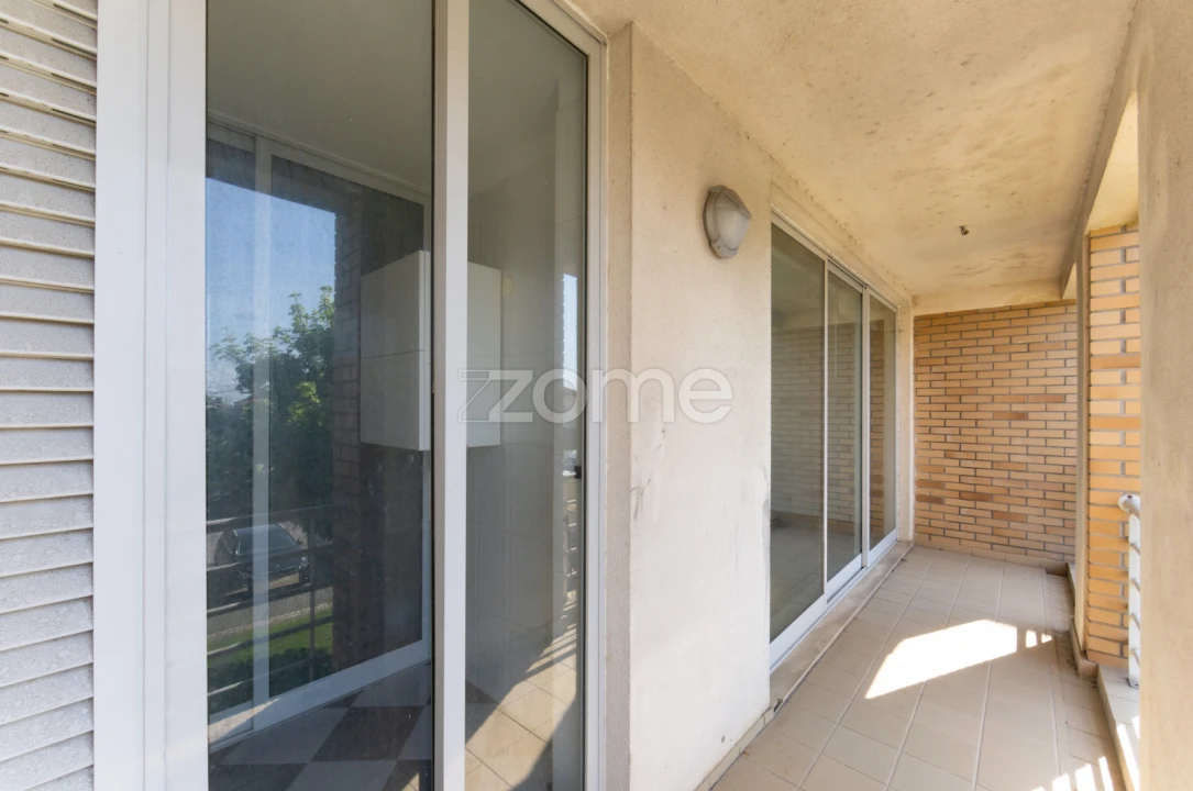 Apartamento T2 para Arrendamento em Vila Nova da Telha Foto 14
