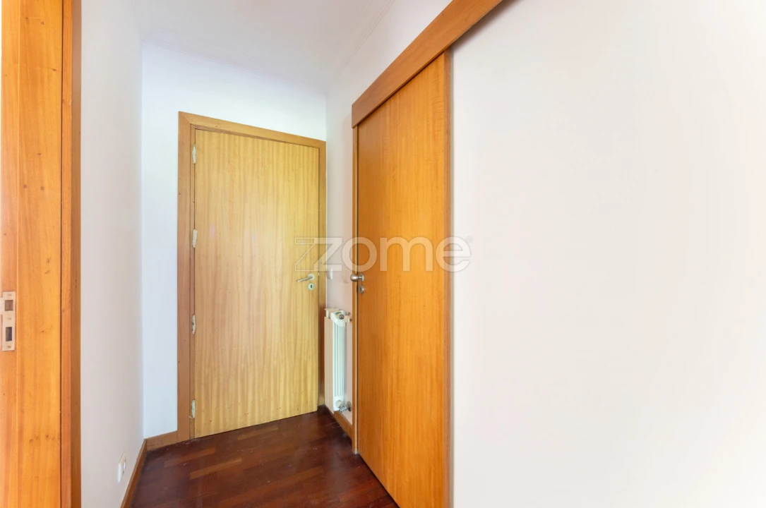Apartamento T2 para Arrendamento em Vila Nova da Telha Foto 21