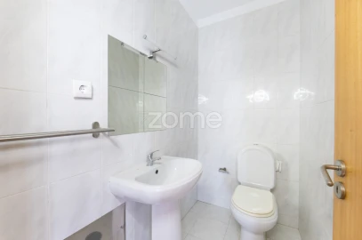 Apartamento T2 para Arrendamento em Vila Nova da Telha
