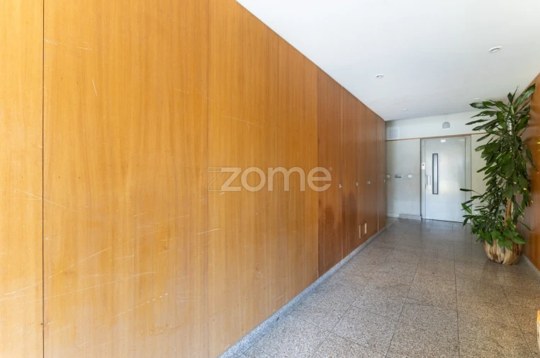 Apartamento T2 para Arrendamento em Vila Nova da Telha Foto 4