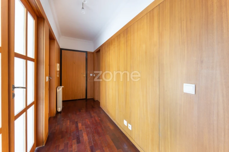 Apartamento T2 para Arrendamento em Vila Nova da Telha Foto 5