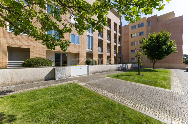 Apartamento T2 para Arrendamento em Vila Nova da Telha Foto 29