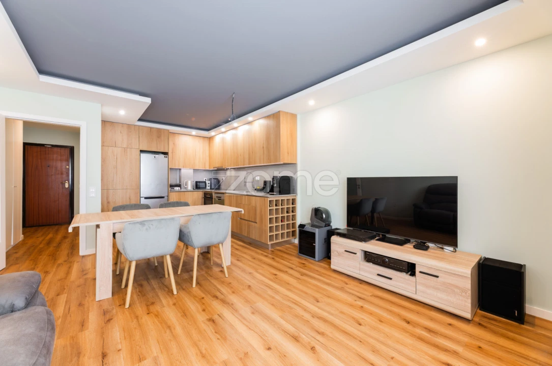 Apartamento T1 para Venda em Labruge Foto 5