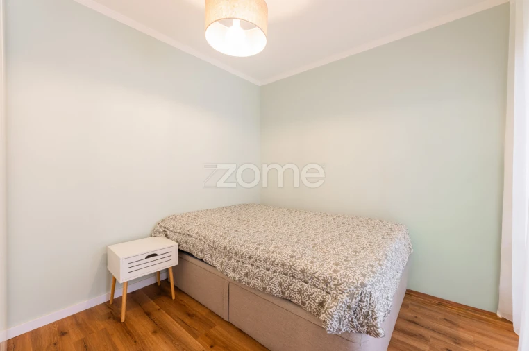 Apartamento T1 para Venda em Labruge Foto 21