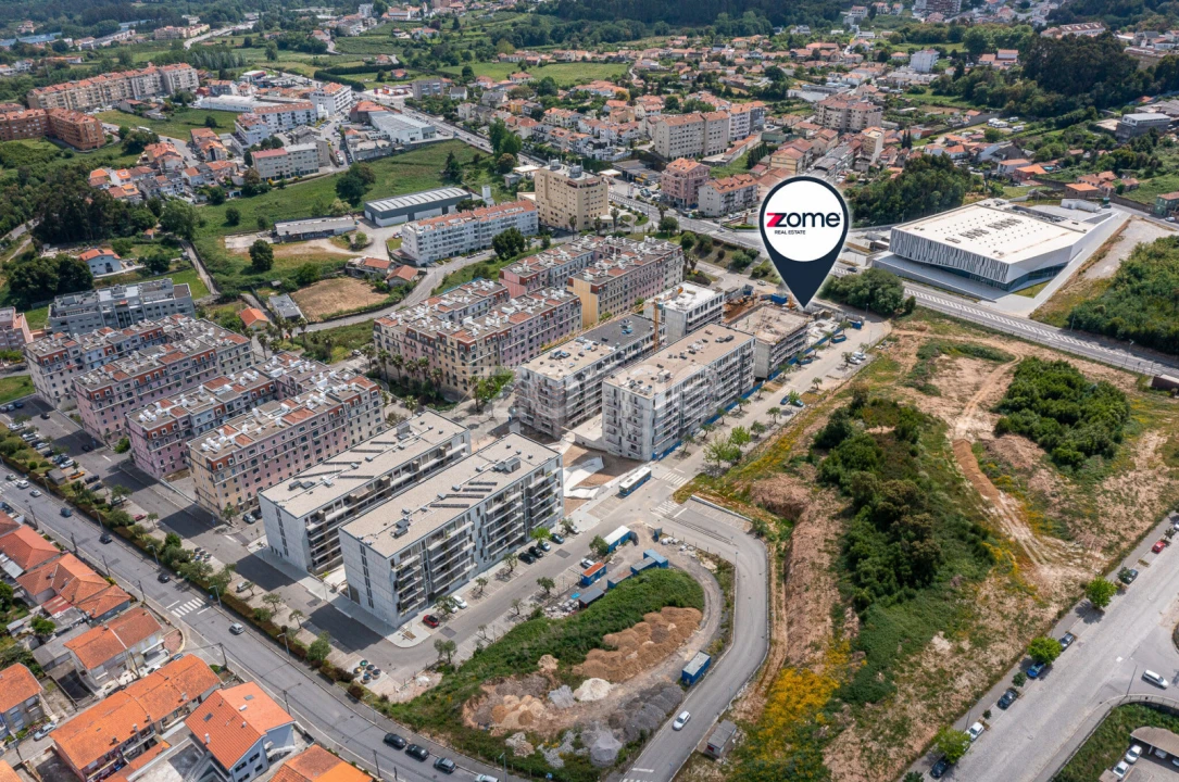 Apartamento T3 para Venda em Oliveira do Douro Foto 18