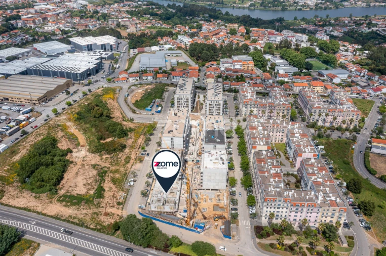 Apartamento T3 para Venda em Oliveira do Douro Foto 15