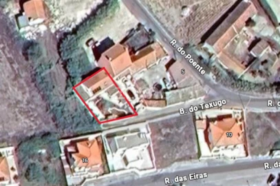 Moradia T4 para Venda em Encarnação