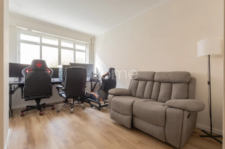 Apartamento T3 para Venda em Rio de Mouro Foto 19