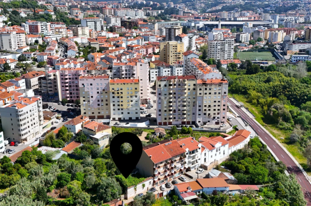 Moradia T9 para Venda em Sé Nova, Santa Cruz, Almedina e São Bartolomeu Planta 2