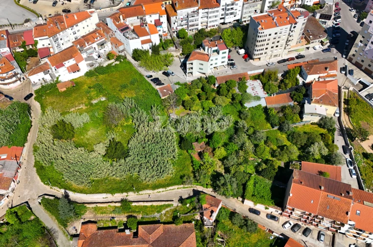 Moradia T9 para Venda em Sé Nova, Santa Cruz, Almedina e São Bartolomeu Foto 12