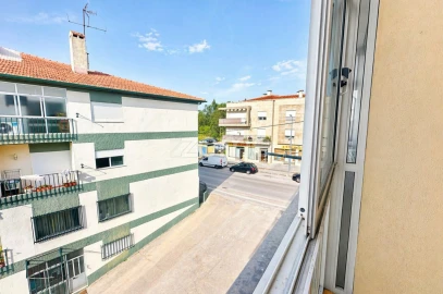 Apartamento T3 para Venda em São Martinho do Bispo e Ribeira de Frades