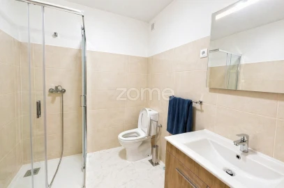 Apartamento T3 para Venda em São Martinho do Bispo e Ribeira de Frades