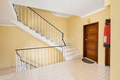 Apartamento T3 para Venda em São Martinho do Bispo e Ribeira de Frades