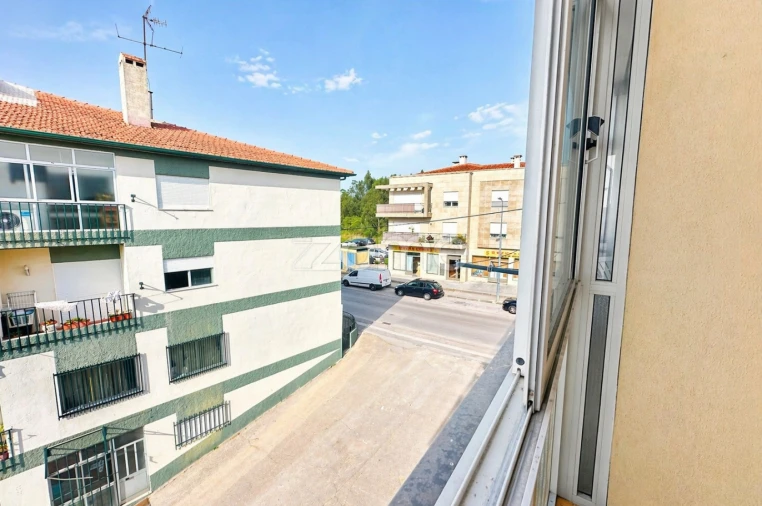 Apartamento T3 para Venda em São Martinho do Bispo e Ribeira de Frades Foto 9