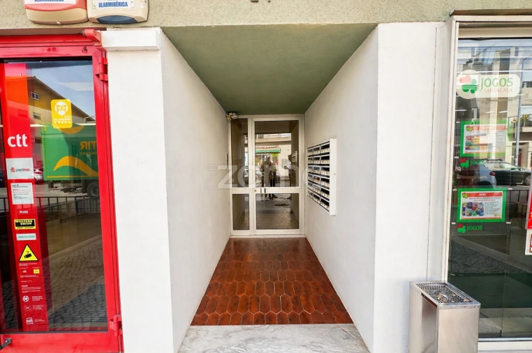 Apartamento T3 para Venda em São Martinho do Bispo e Ribeira de Frades Foto 3