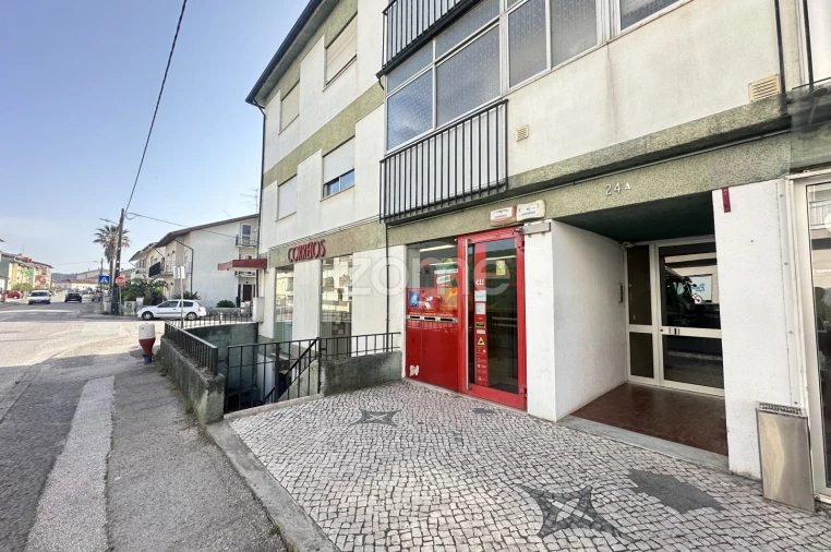 Apartamento T3 para Venda em São Martinho do Bispo e Ribeira de Frades Foto 2