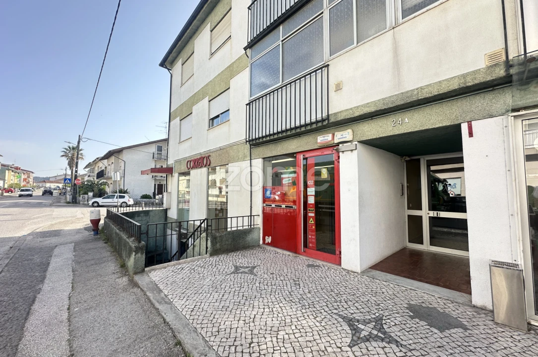 Apartamento T3 para Venda em São Martinho do Bispo e Ribeira de Frades Foto 2