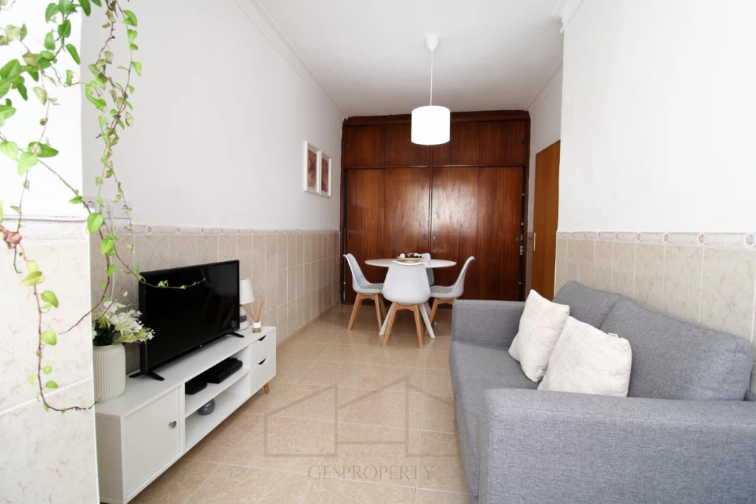 Apartamento T2 para Venda em Charneca de Caparica e Sobreda Foto 3
