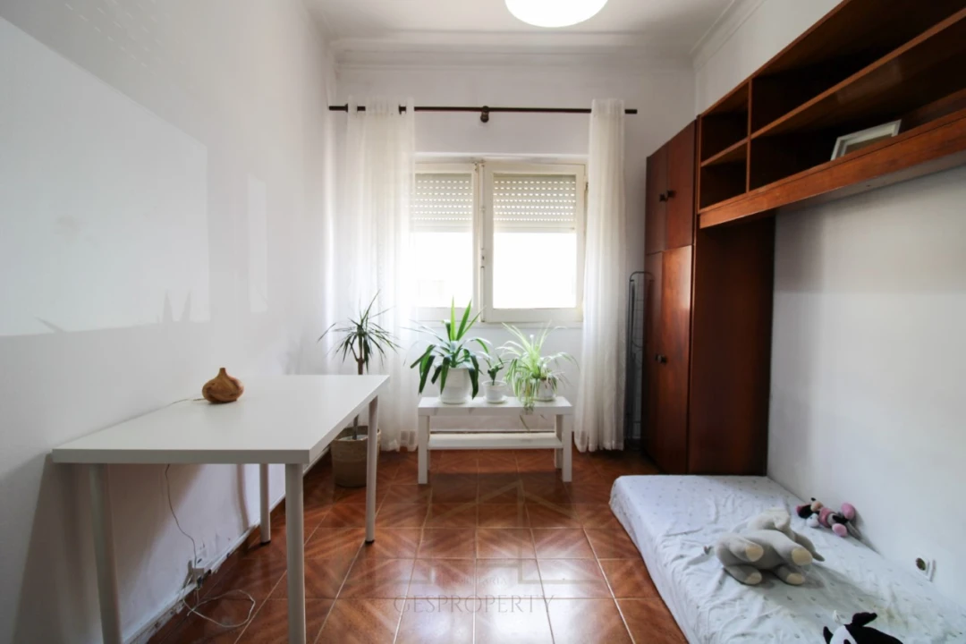 Apartamento T2 para Venda em Charneca de Caparica e Sobreda Foto 21
