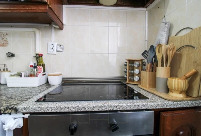 Apartamento T2 para Venda em Charneca de Caparica e Sobreda