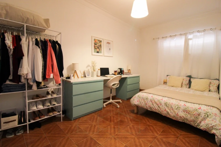 Apartamento T2 para Venda em Charneca de Caparica e Sobreda Foto 17