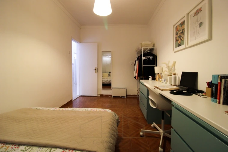 Apartamento T2 para Venda em Charneca de Caparica e Sobreda Foto 19