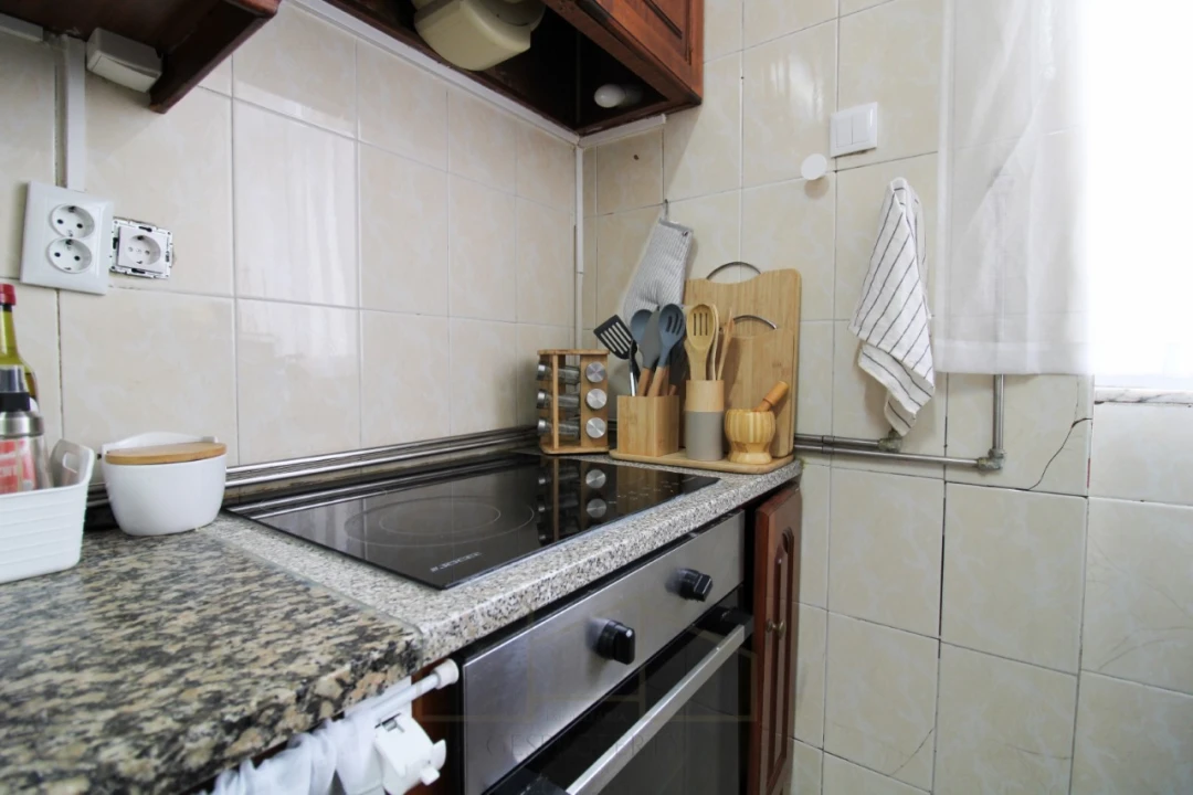 Apartamento T2 para Venda em Charneca de Caparica e Sobreda Foto 13