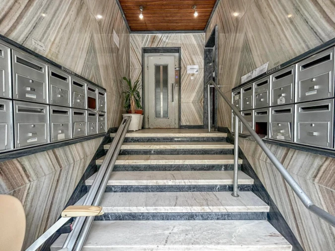 Apartamento T2 para Venda em Benfica Foto 17
