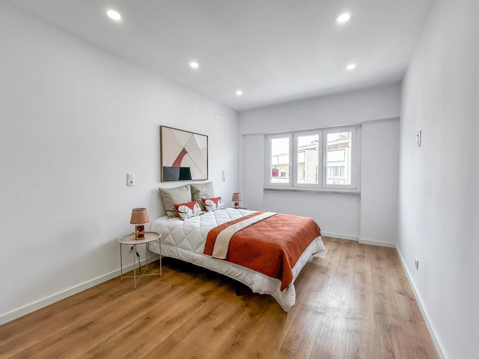 Apartamento T3 para Venda em Benfica Foto 9