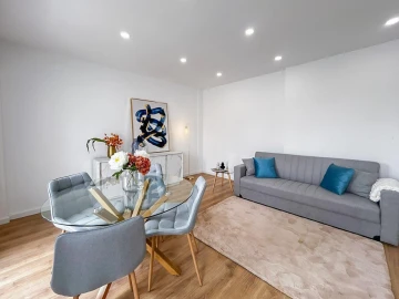 Apartamento T3 para Venda em Benfica