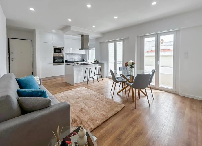 Apartamento T3 para Venda em Benfica Foto 4