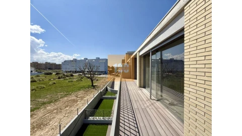 Apartamento T3 para Venda em São Felix da Marinha