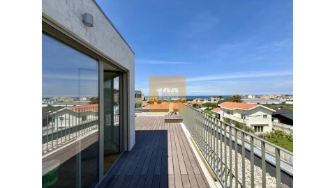 Apartamento T3 para Venda em São Felix da Marinha