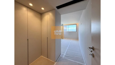 Apartamento T3 para Venda em São Felix da Marinha