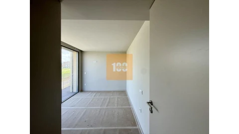 Apartamento T3 para Venda em São Felix da Marinha
