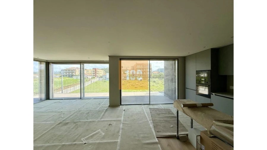 Apartamento T3 para Venda em São Felix da Marinha Foto 16
