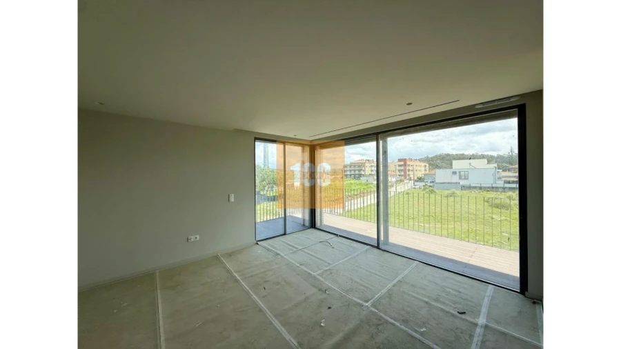 Apartamento T3 para Venda em São Felix da Marinha Foto 23