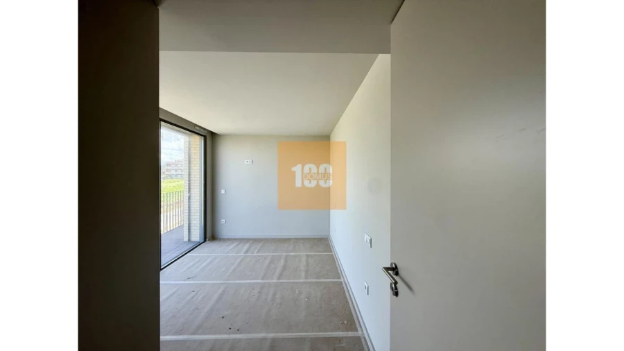 Apartamento T3 para Venda em São Felix da Marinha Foto 35