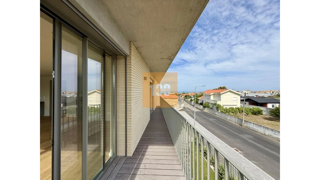 Apartamento T3 para Venda em São Felix da Marinha Foto 36