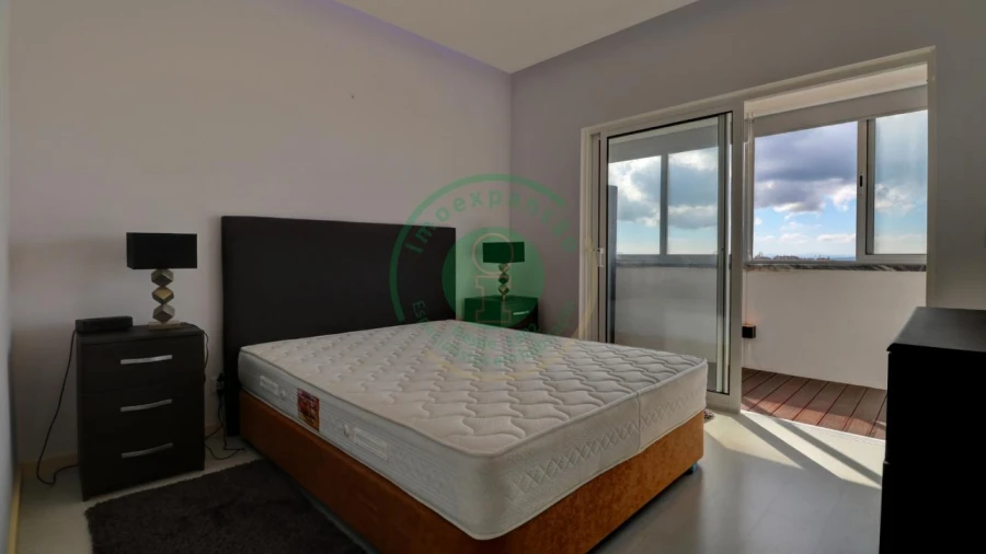 Apartamento T1 para Venda em Buarcos Foto 12