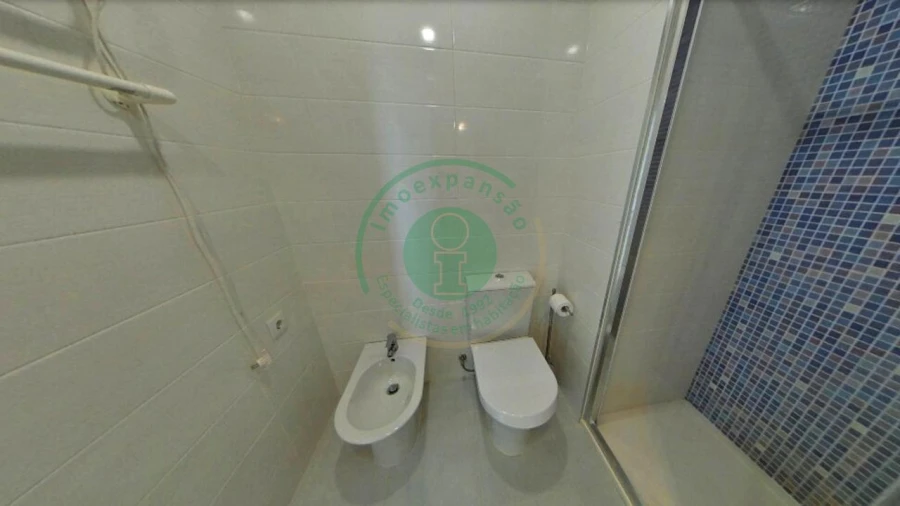 Apartamento T1 para Venda em Buarcos Foto 17