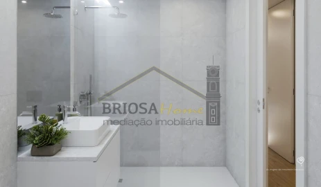 Apartamento T1 para Venda em Santo Antonio dos Olivais