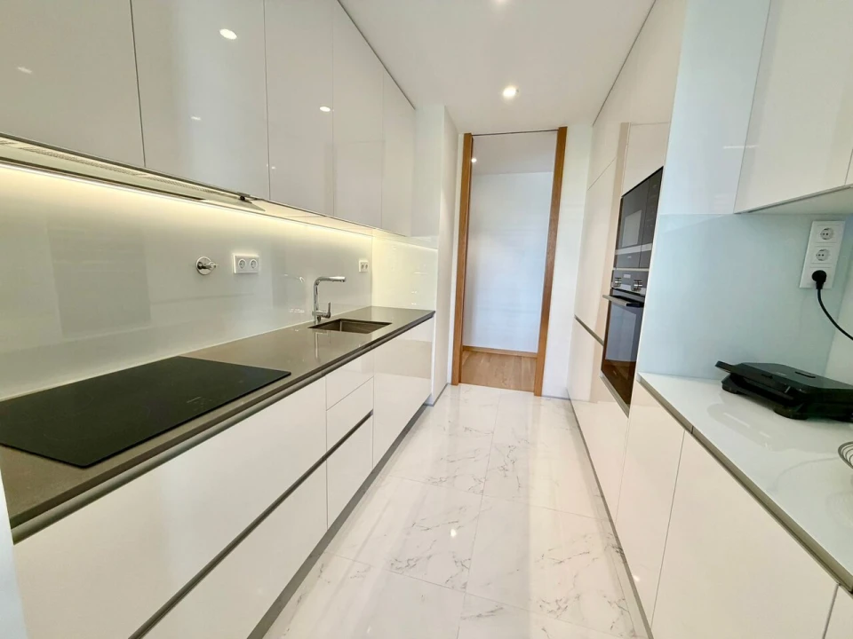 Apartamento T2 para Venda em Mafamude e Vilar do Paraíso Foto 10